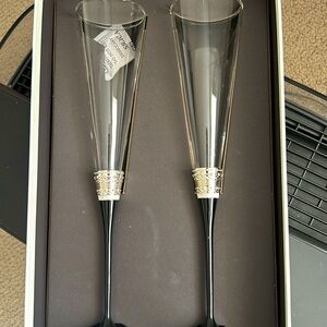 Vera Wang by Wedgwood Pair Crystal Toasting Flutes With Love Noir Black Stem